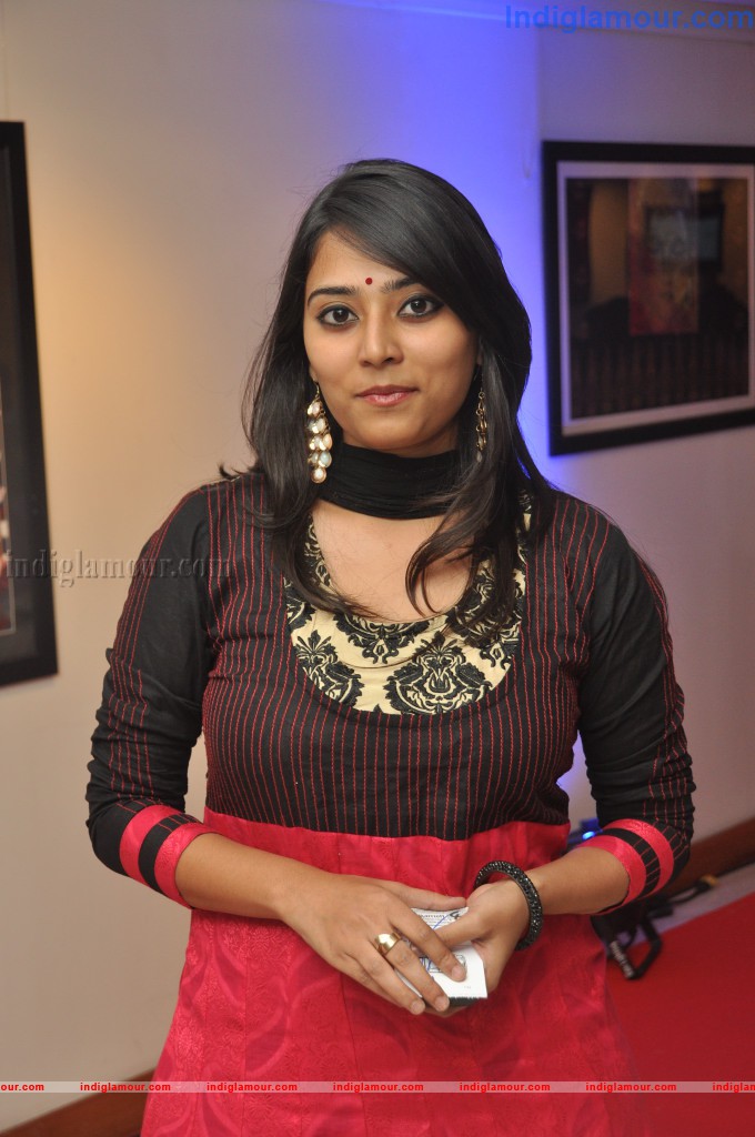 Celebs at Muse Art Gallery Event hd photo