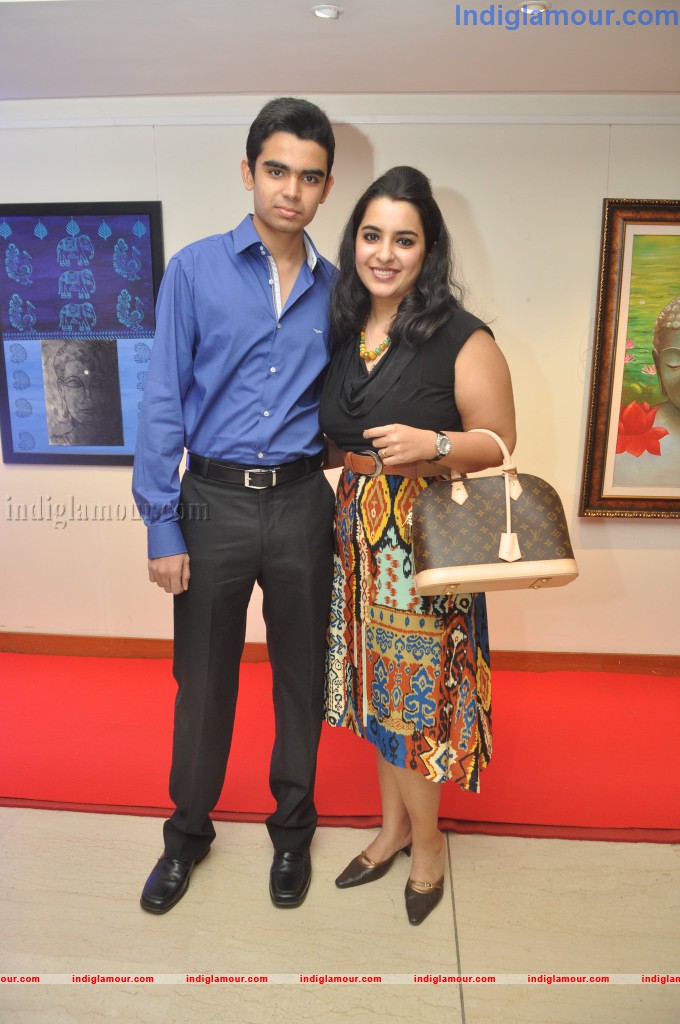 Celebs at Muse Art Gallery Event hd photo