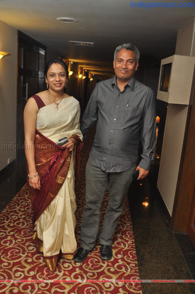 Celebs at Muse Art Gallery Event hd photo