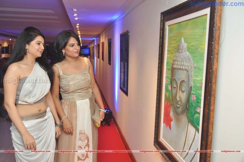Celebs at Muse Art Gallery Event hd photo