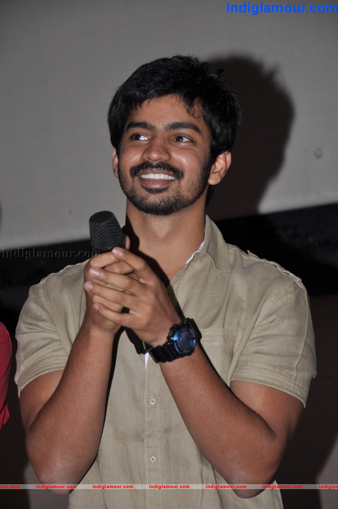 Back Bench Student Team Theatres Coverage Event hd photo