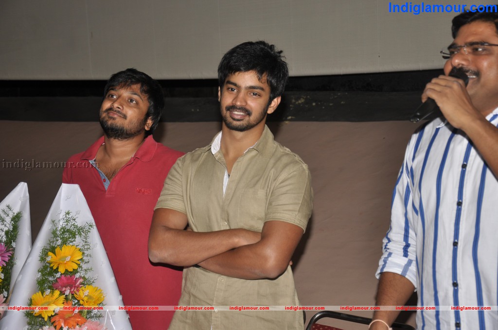 Back Bench Student Team Theatres Coverage Event hd photo