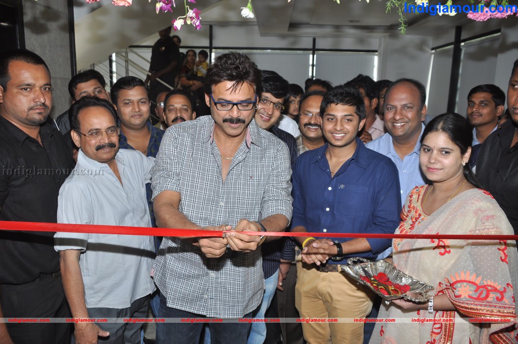 Venkatesh Launches Rotis Restaurant Event hd photo