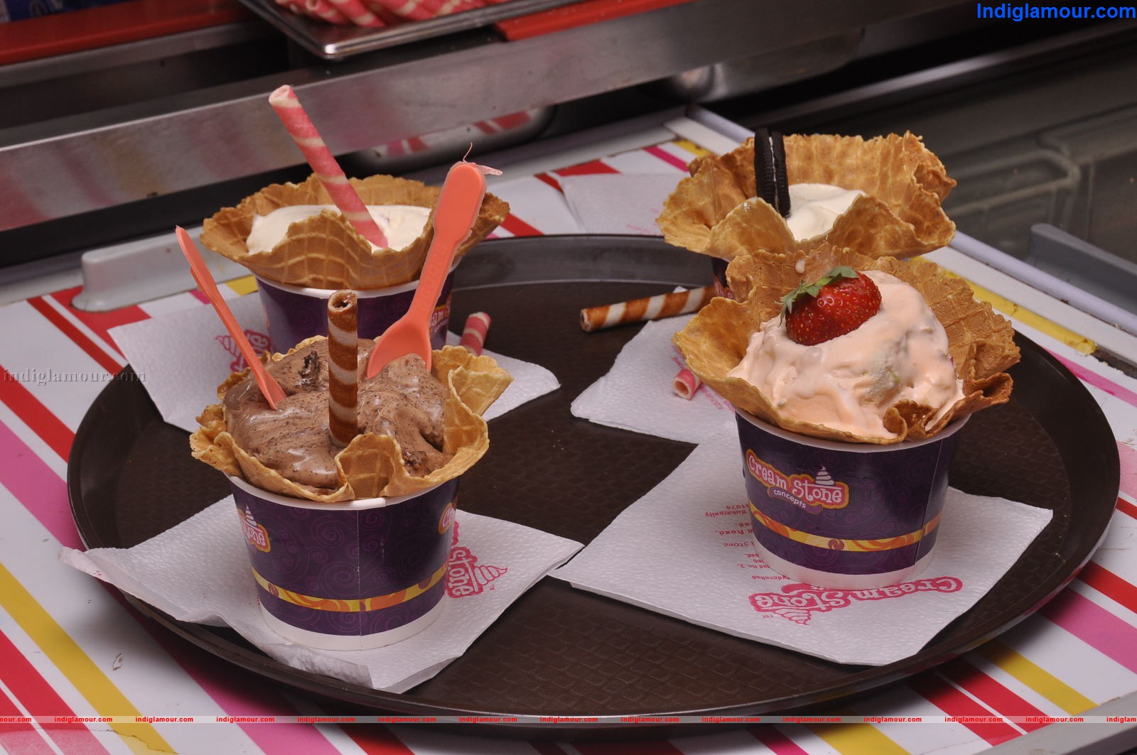 Ayushman Khuraana Launches Season Flavours at Cream Stone,Himayath Nagar Event hd photo