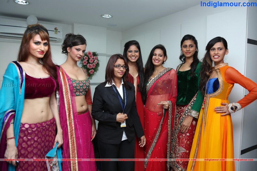 Hot Models at Green Trends 108th Saloon Event hd photo