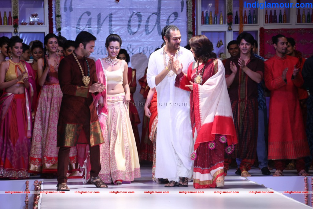 Celebs at An Ode Fashion Show Event hd photo