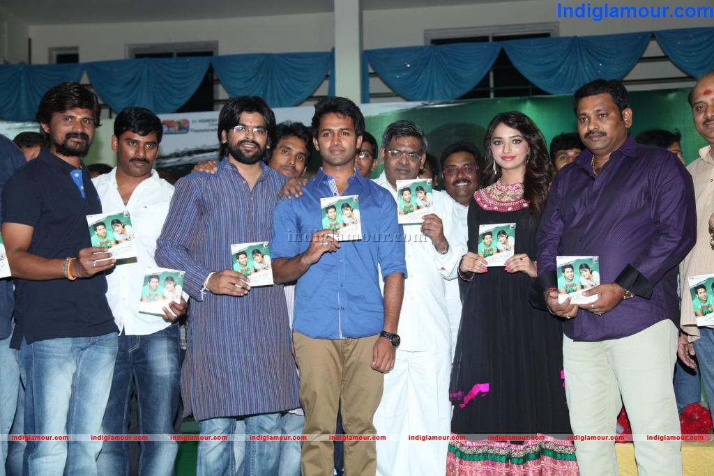 Entha Andanga Unnave Audio Launch Event hd photo