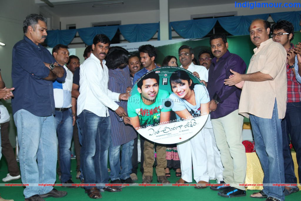 Entha Andanga Unnave Audio Launch Event hd photo