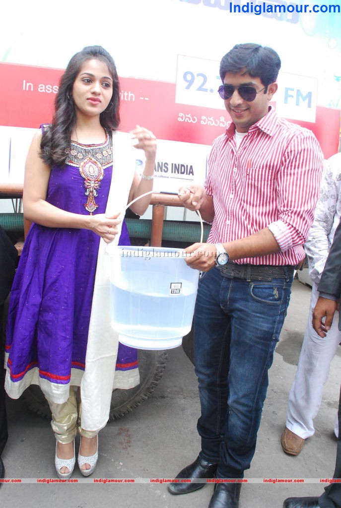Neetini Panchu Life Andinchu Event hd photo