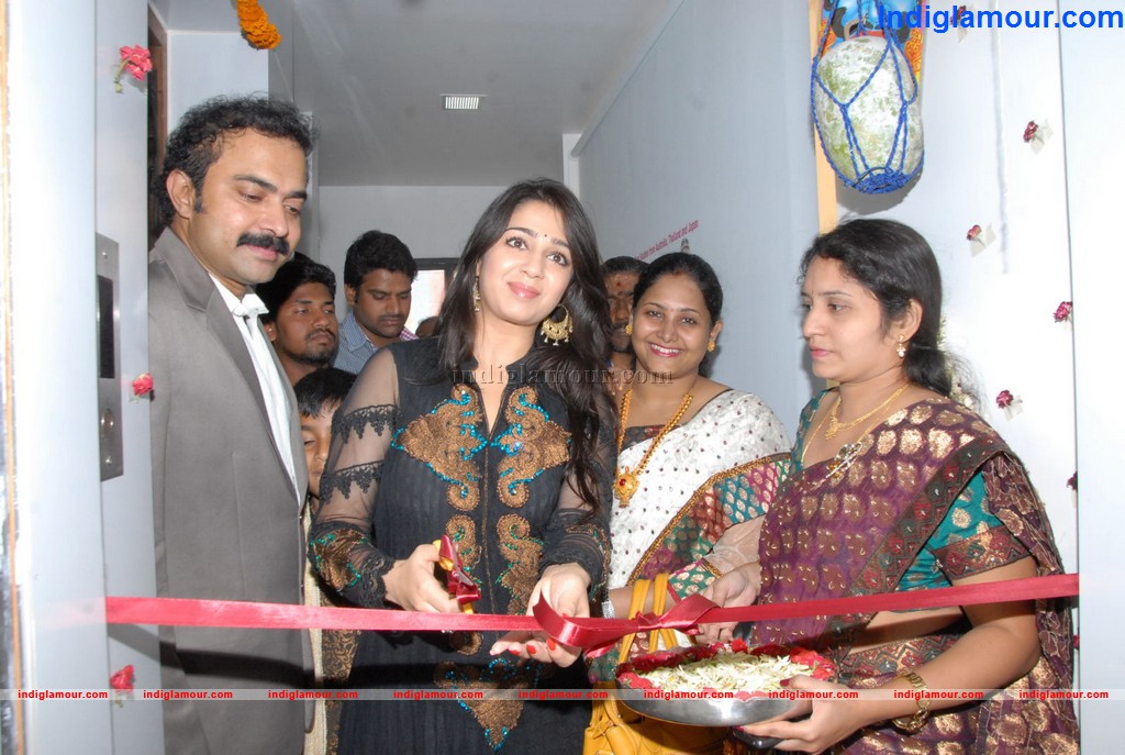 Charmi Launches Sriroop Dental Super Specialities Event hd photo