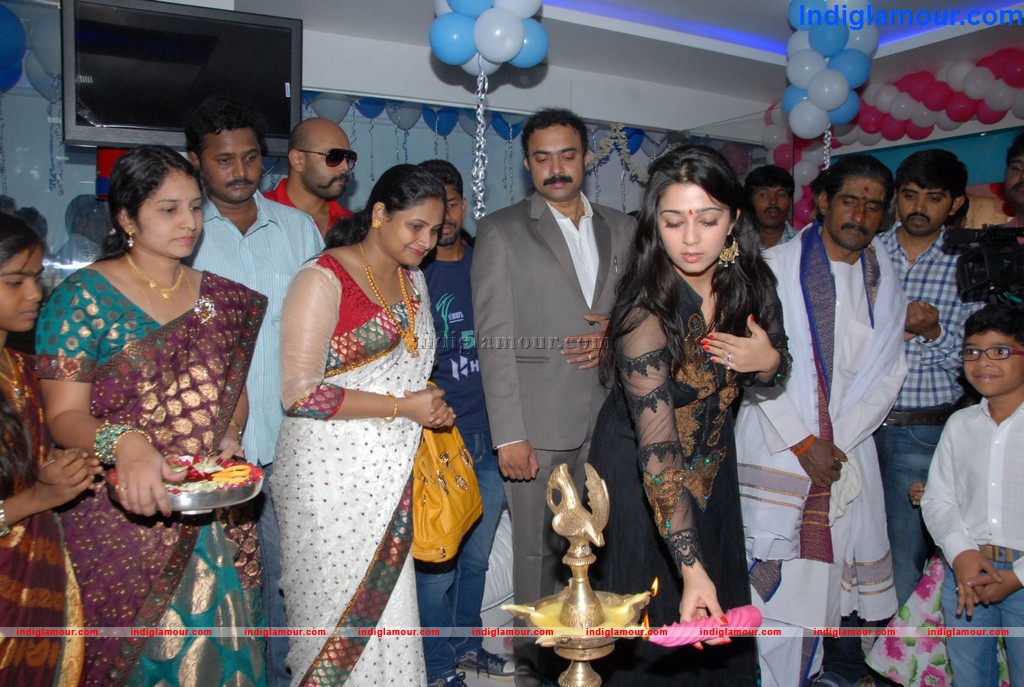 Charmi Launches Sriroop Dental Super Specialities Event hd photo