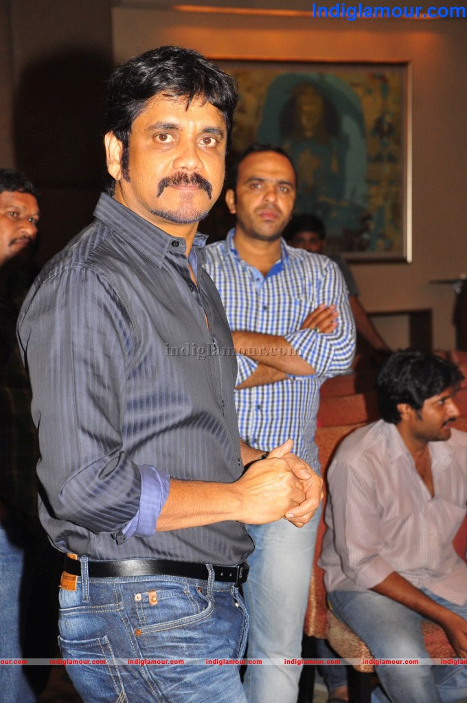 Nagarjuna Praises Tadakha Team Event hd photo