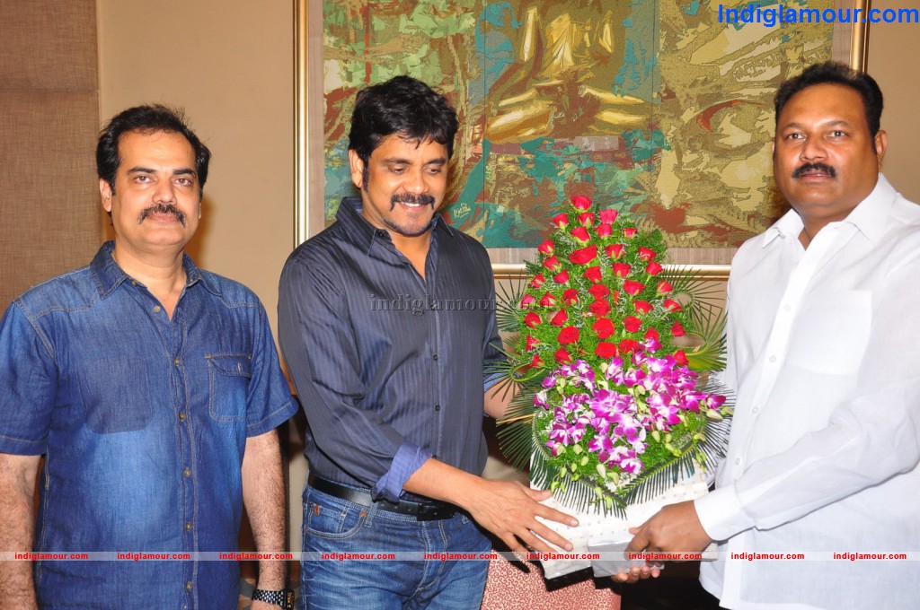 Nagarjuna Praises Tadakha Team Event hd photo