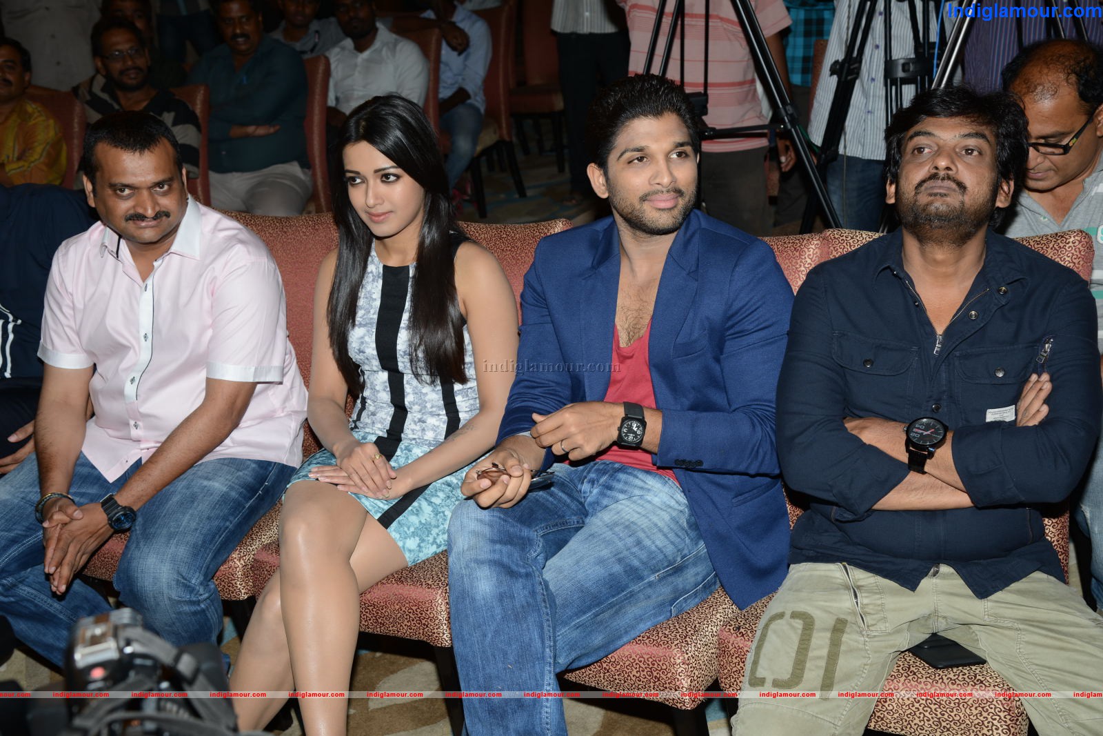 Iddarammayilatho Platinum Disc Function Event hd photo