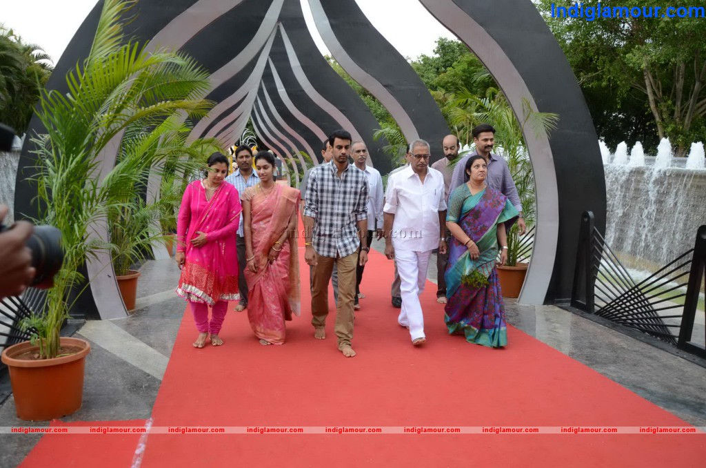 Nandamuri Family at NTR Ghat Event hd photo