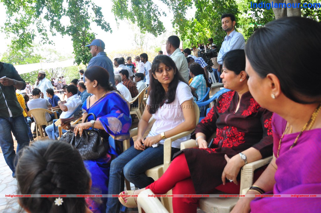 Vijayavani Movie Makers Pro. No. 1 Movie Opening Event hd photo
