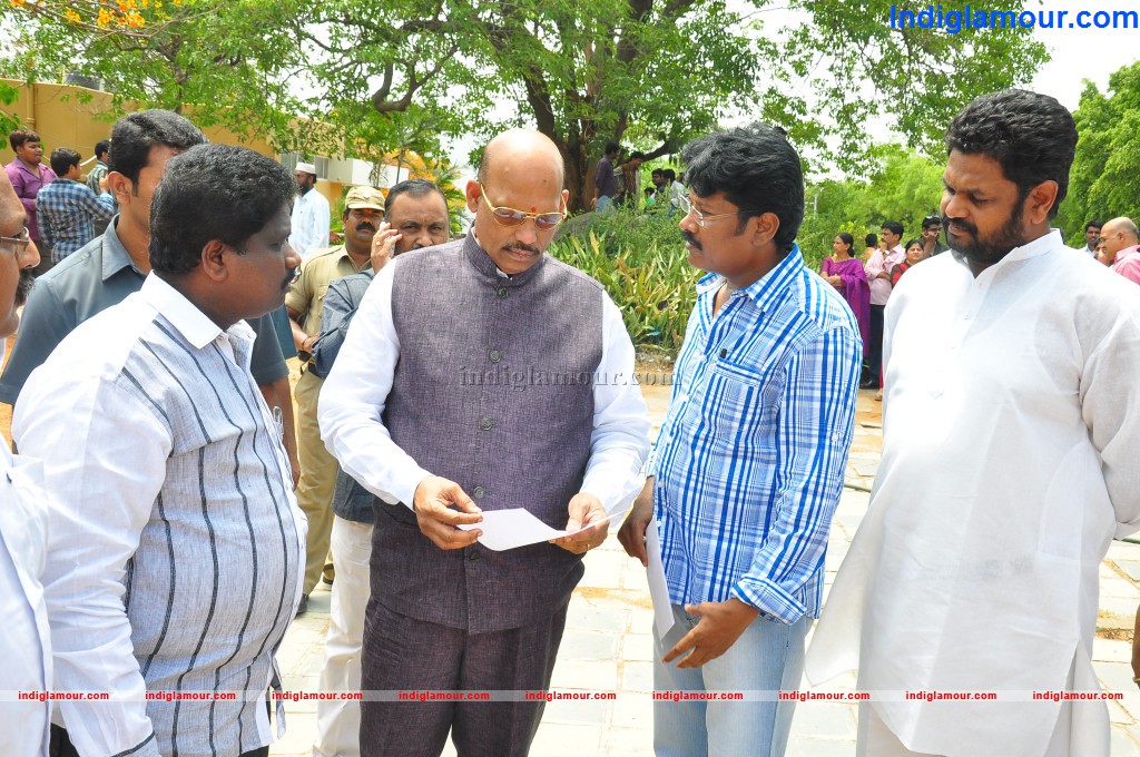 Vijayavani Movie Makers Pro. No. 1 Movie Opening Event hd photo