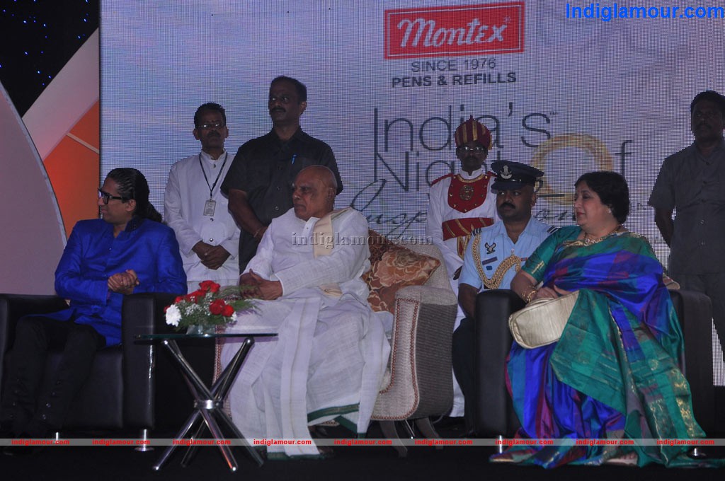 I Am For India by Latha Rajinikanth Event hd photo