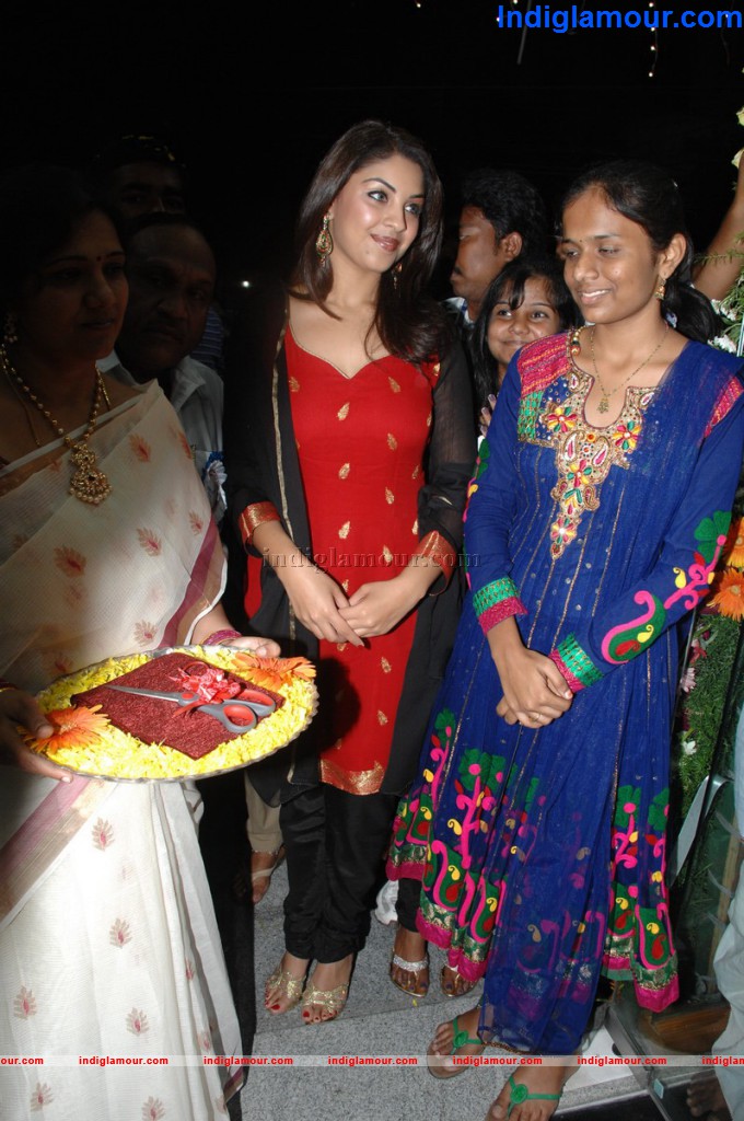 Richa Gangopadhyay Launches Aakruti Lab Event hd photo