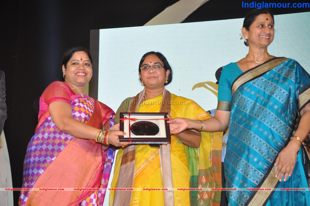 Santoor Spoorthi Awards 2013 Event hd photo