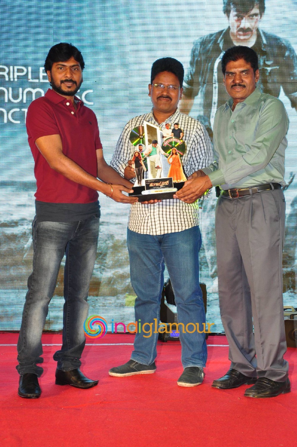 Bengal Tiger Triple Platinum Disc Function Event hd photo