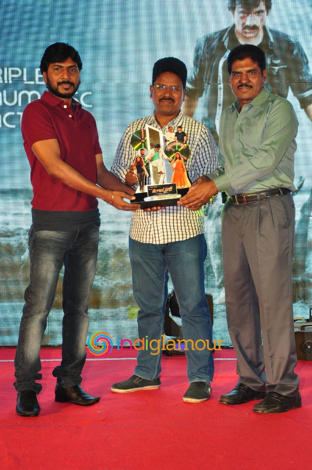 Bengal Tiger Triple Platinum Disc Function Event hd photo