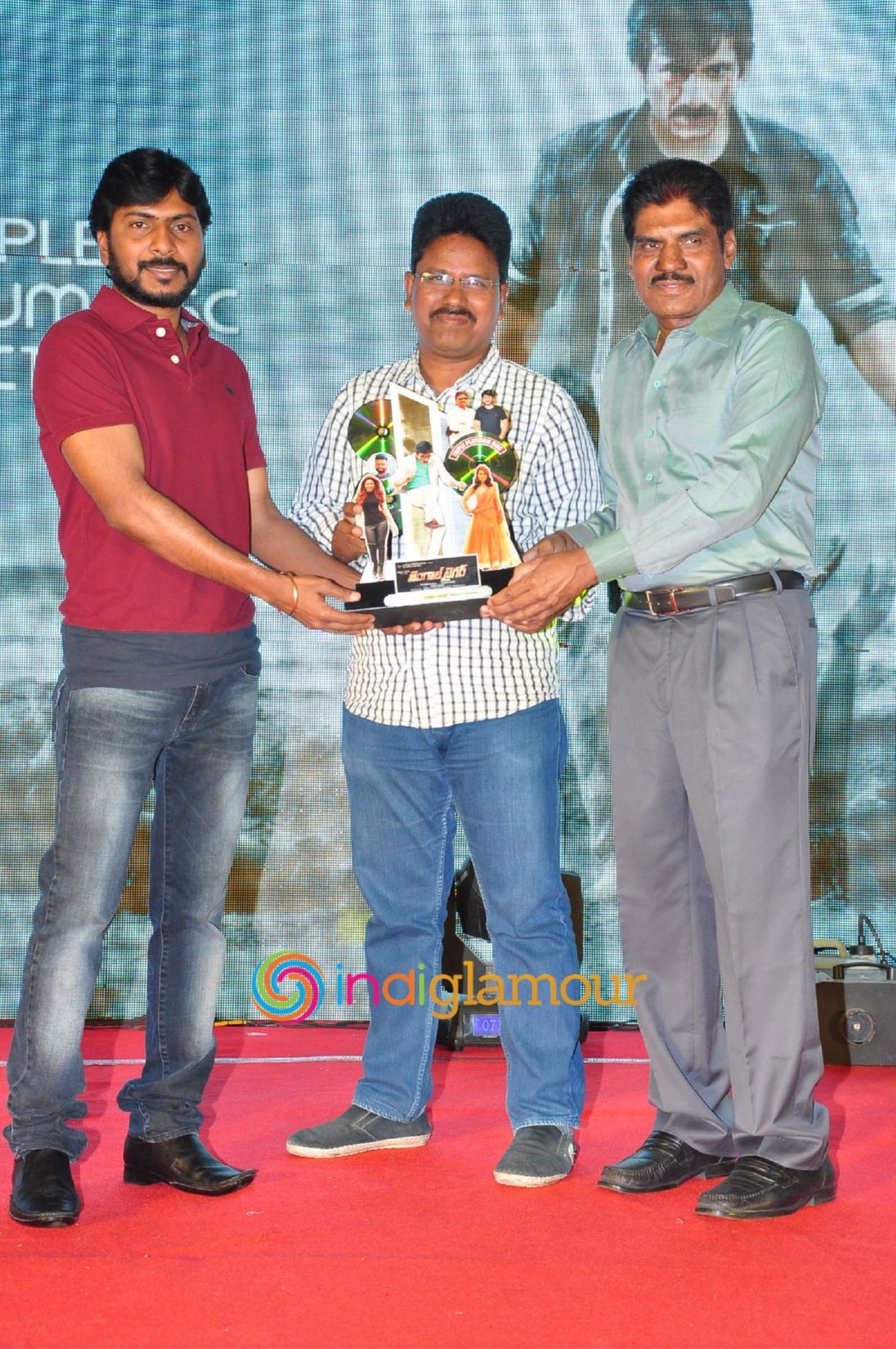 Bengal Tiger Triple Platinum Disc Function Event hd photo