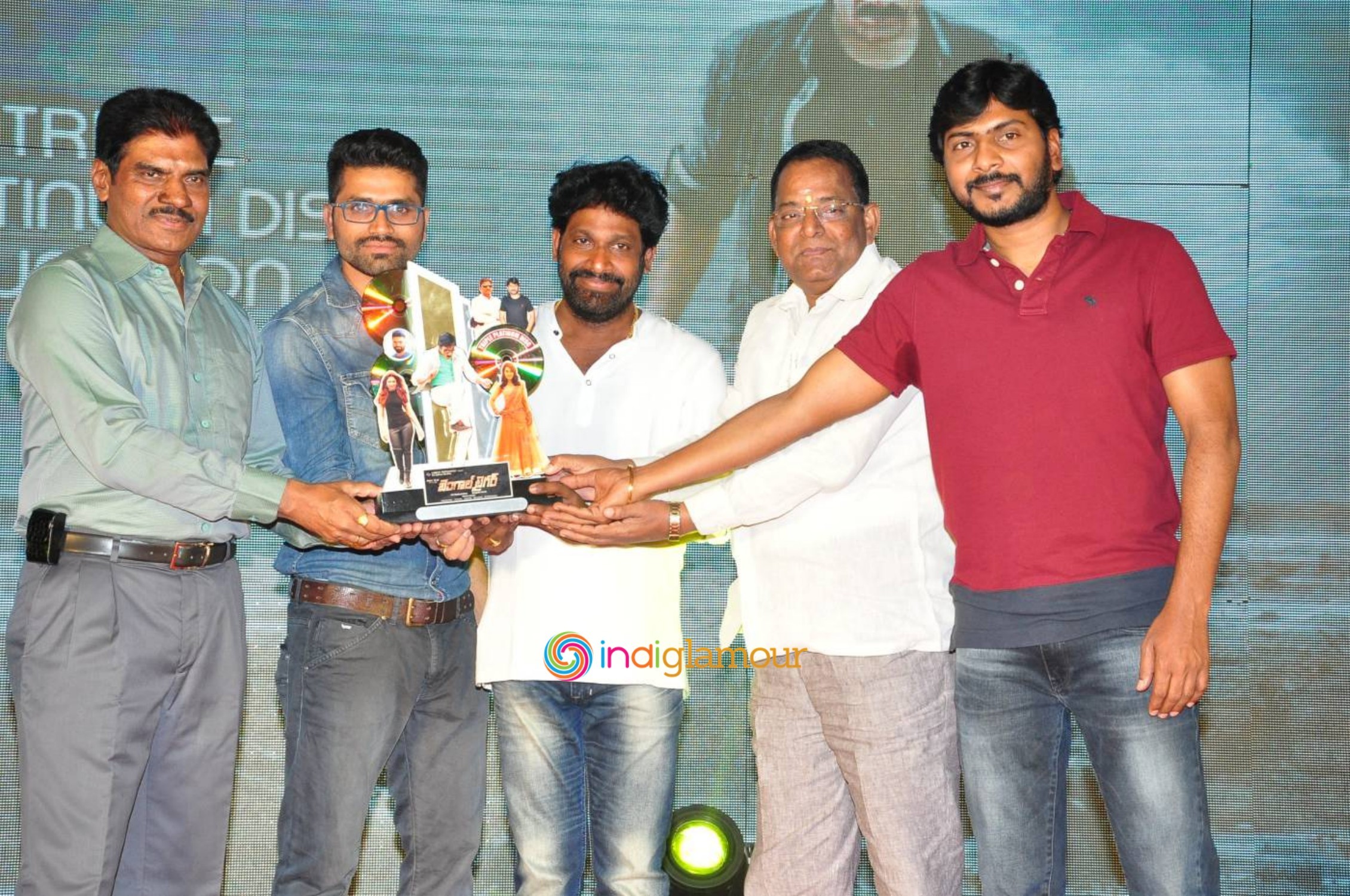 Bengal Tiger Triple Platinum Disc Function Event hd photo