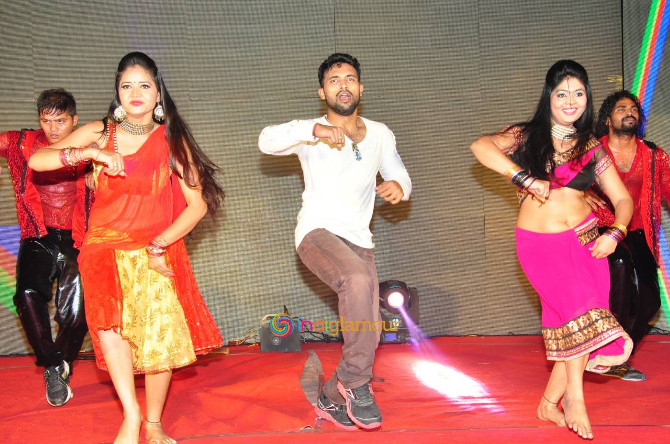 Bengal Tiger Triple Platinum Disc Function Event hd photo