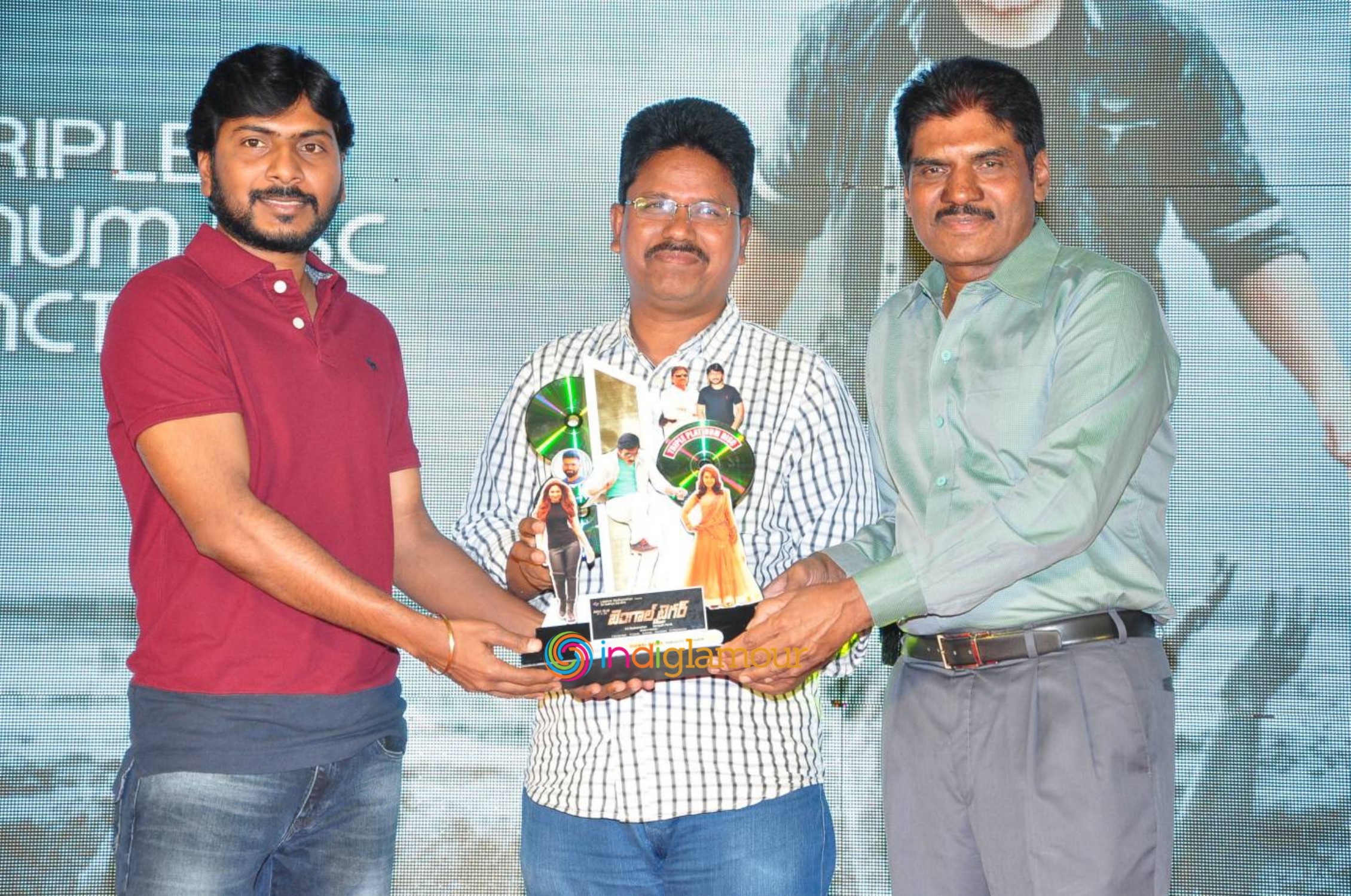 Bengal Tiger Triple Platinum Disc Function Event hd photo