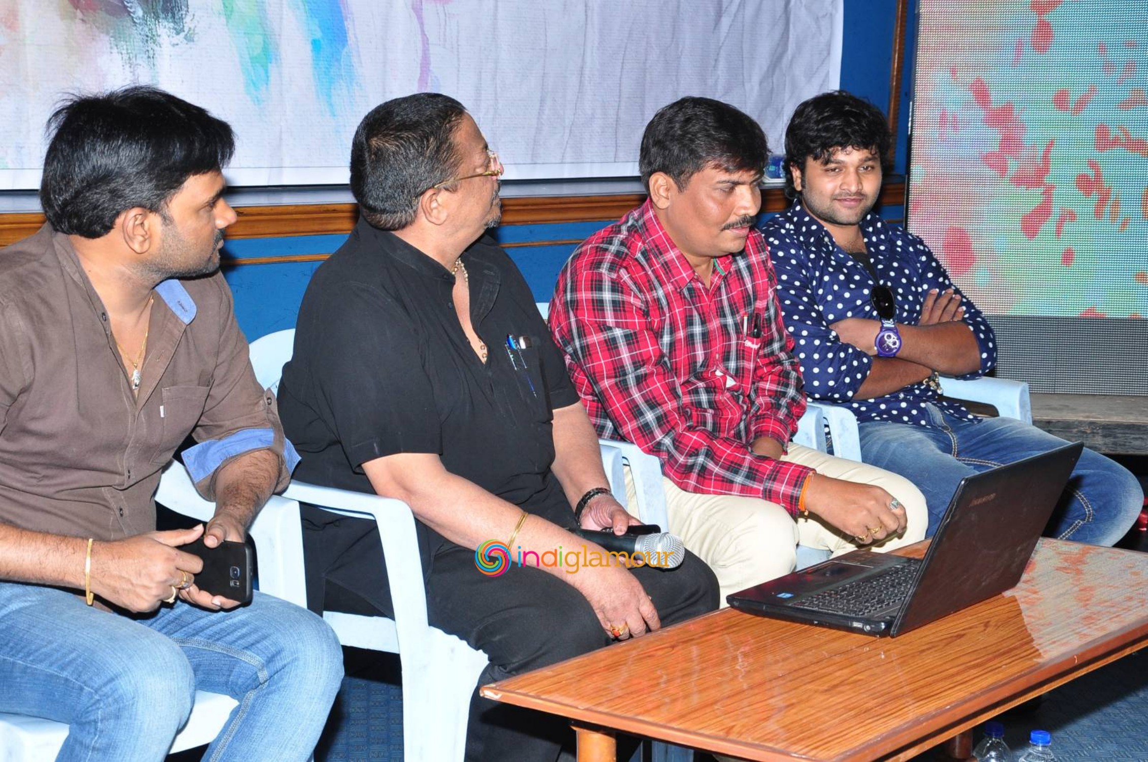 Ika Se Love Press Meet Event hd photo