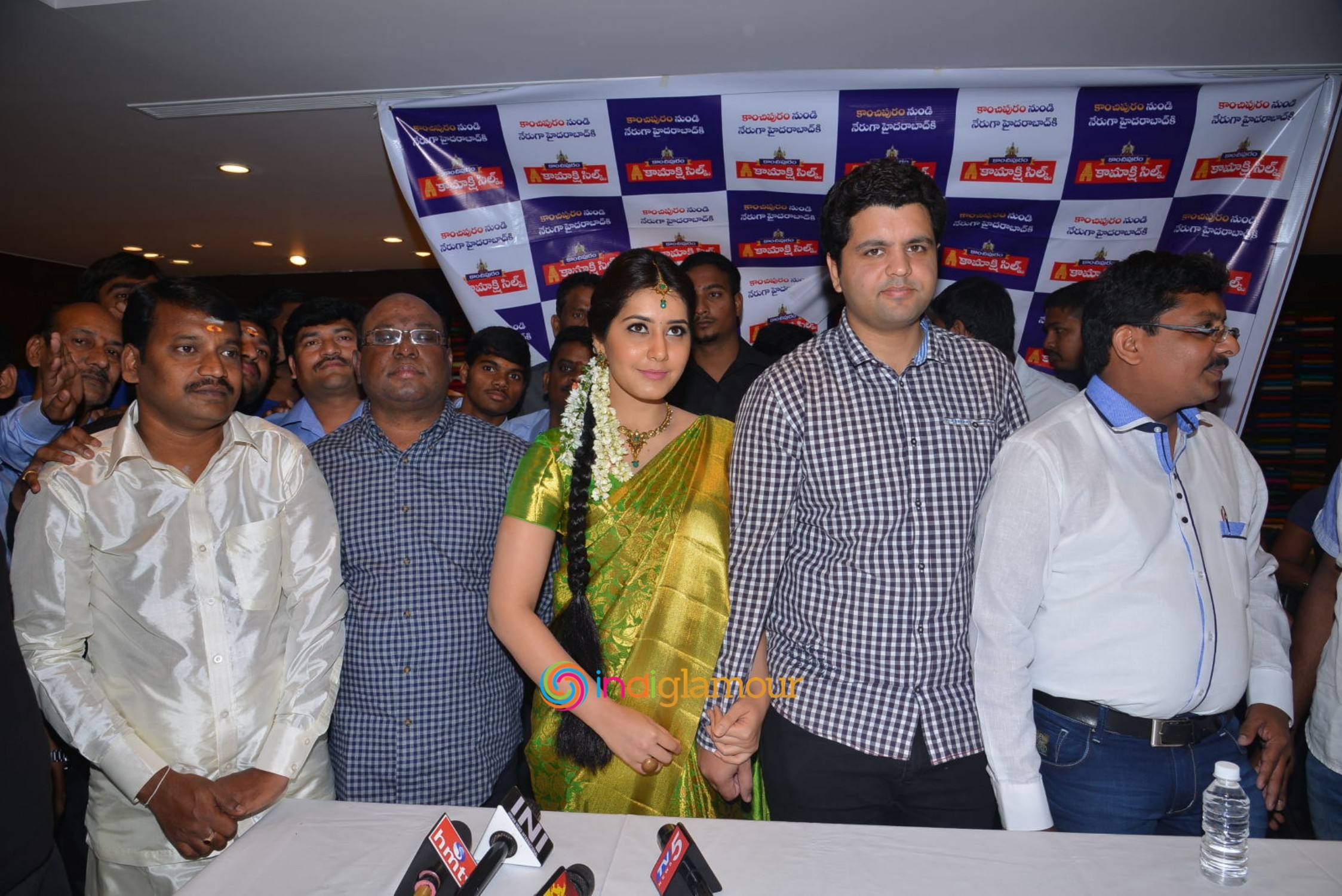 Rashi Khanna Launches Kanchipuram Kamakshi Silks Event hd photo