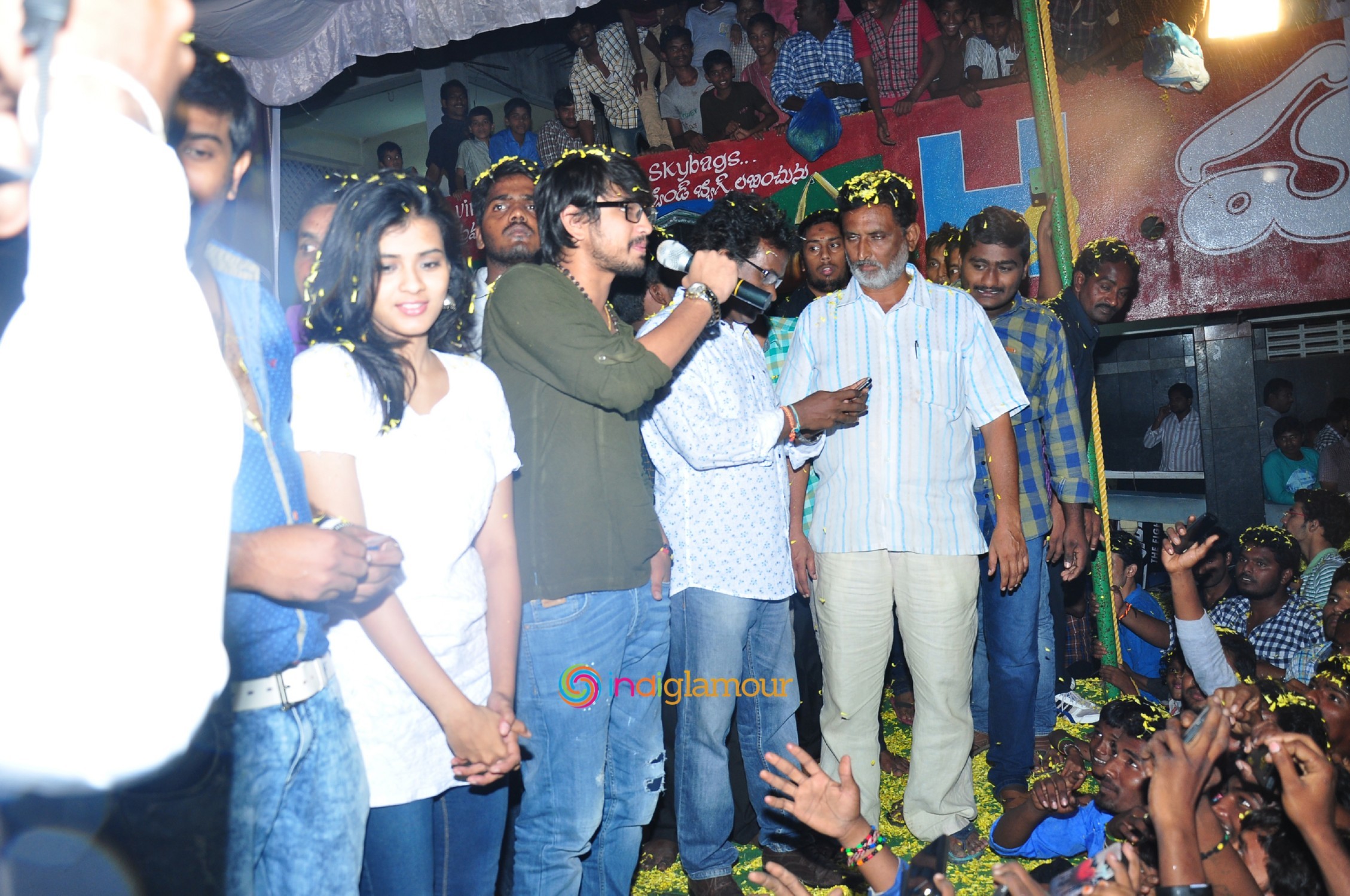 Kumari 21F Tour Guntur Theatres Event hd photo