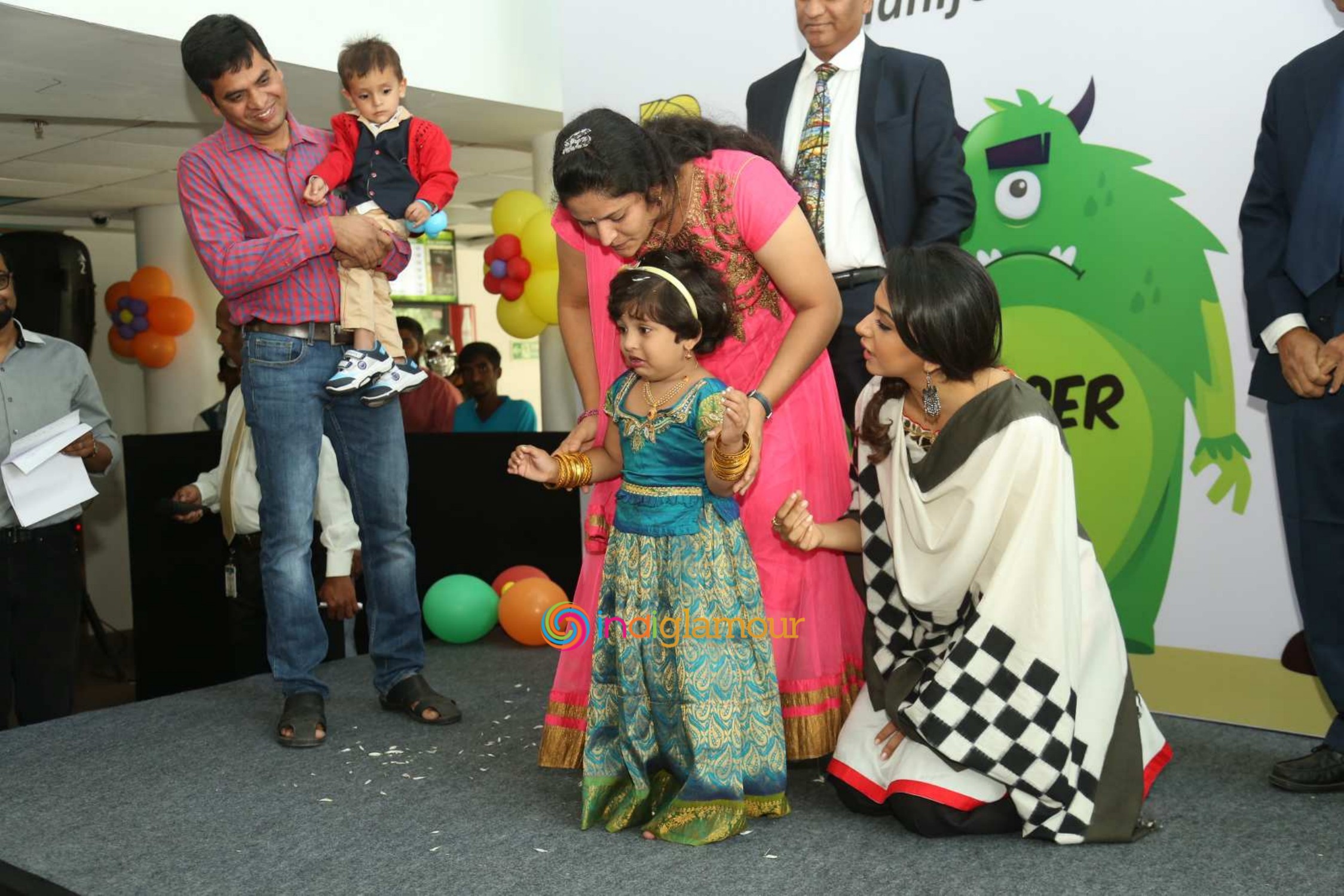 Rakul Preet Singh at Appollo Childrens Day Celebrations Event hd photo