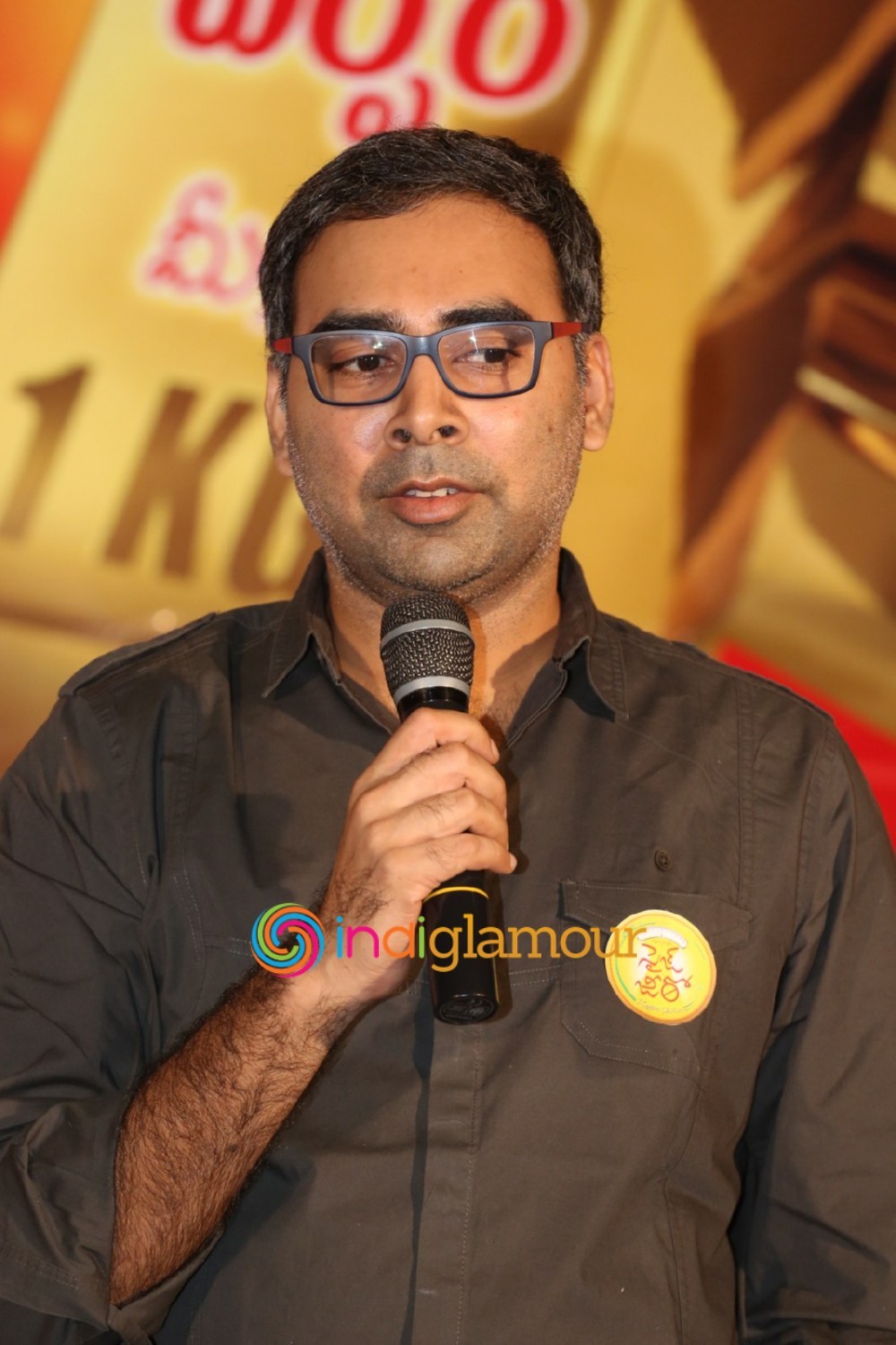 Size Zero Movie 1 KG Gold Contest Press Meet Event hd photo