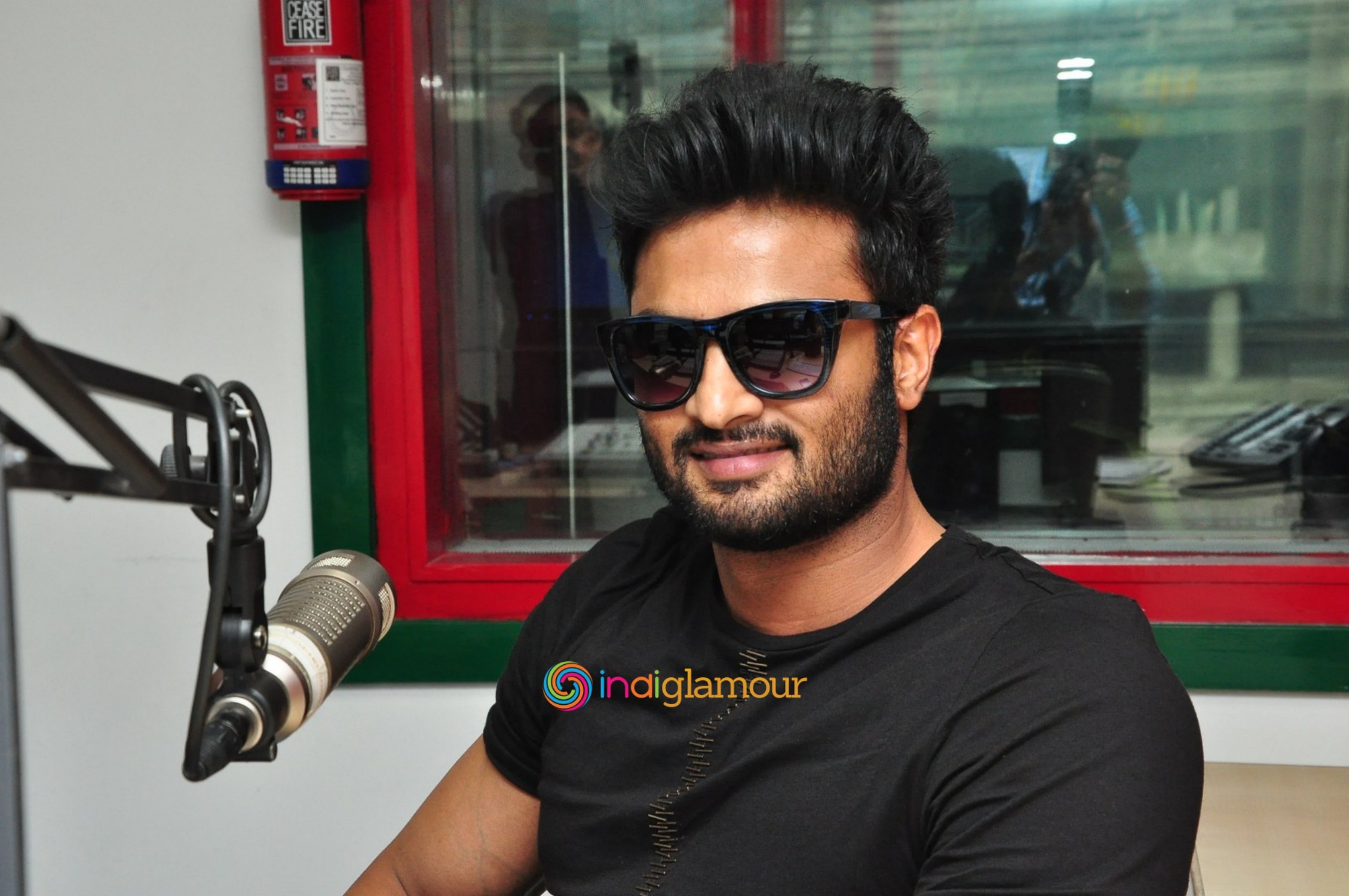 Bhale Manchi Roju Team at Radio Mirchi Event hd photo