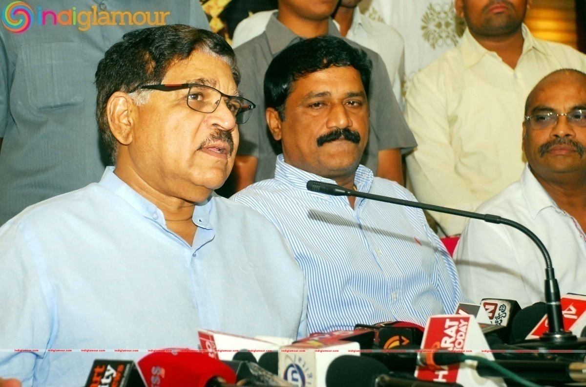 Sarainodu Press Meet stills Event hd photo