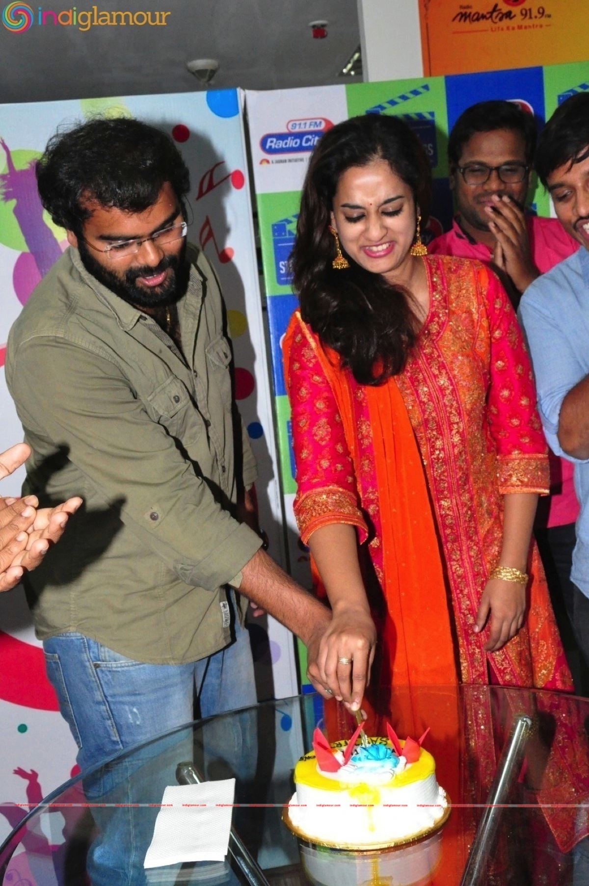 Savitri Team at Radio City Event hd photo