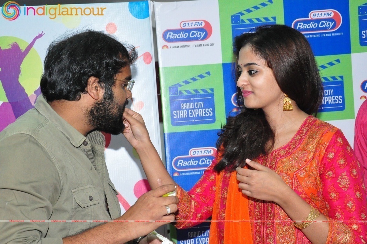Savitri Team at Radio City Event hd photo