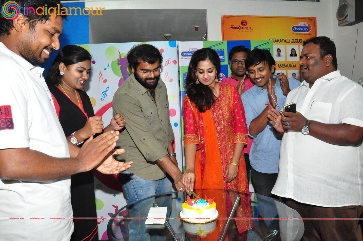 Savitri Team at Radio City Event hd photo