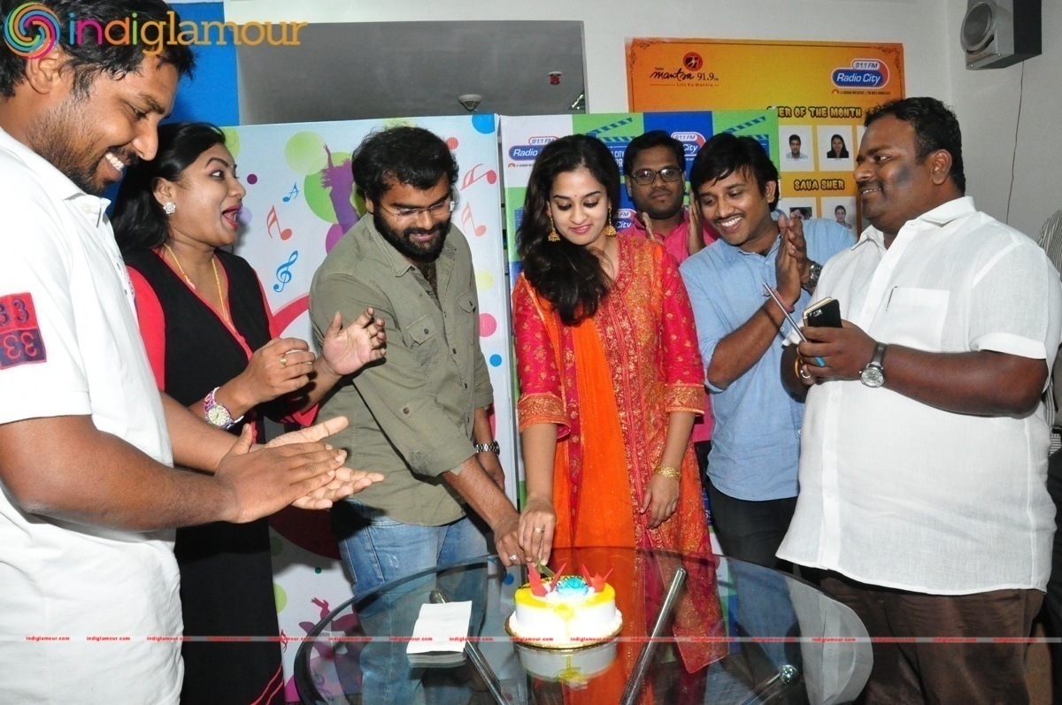 Savitri Team at Radio City Event hd photo