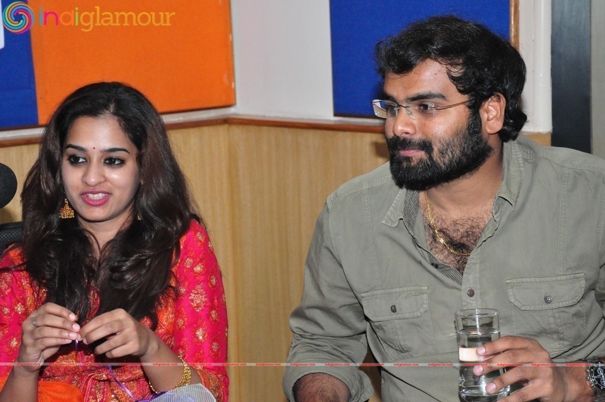 Savitri Team at Radio City Event hd photo