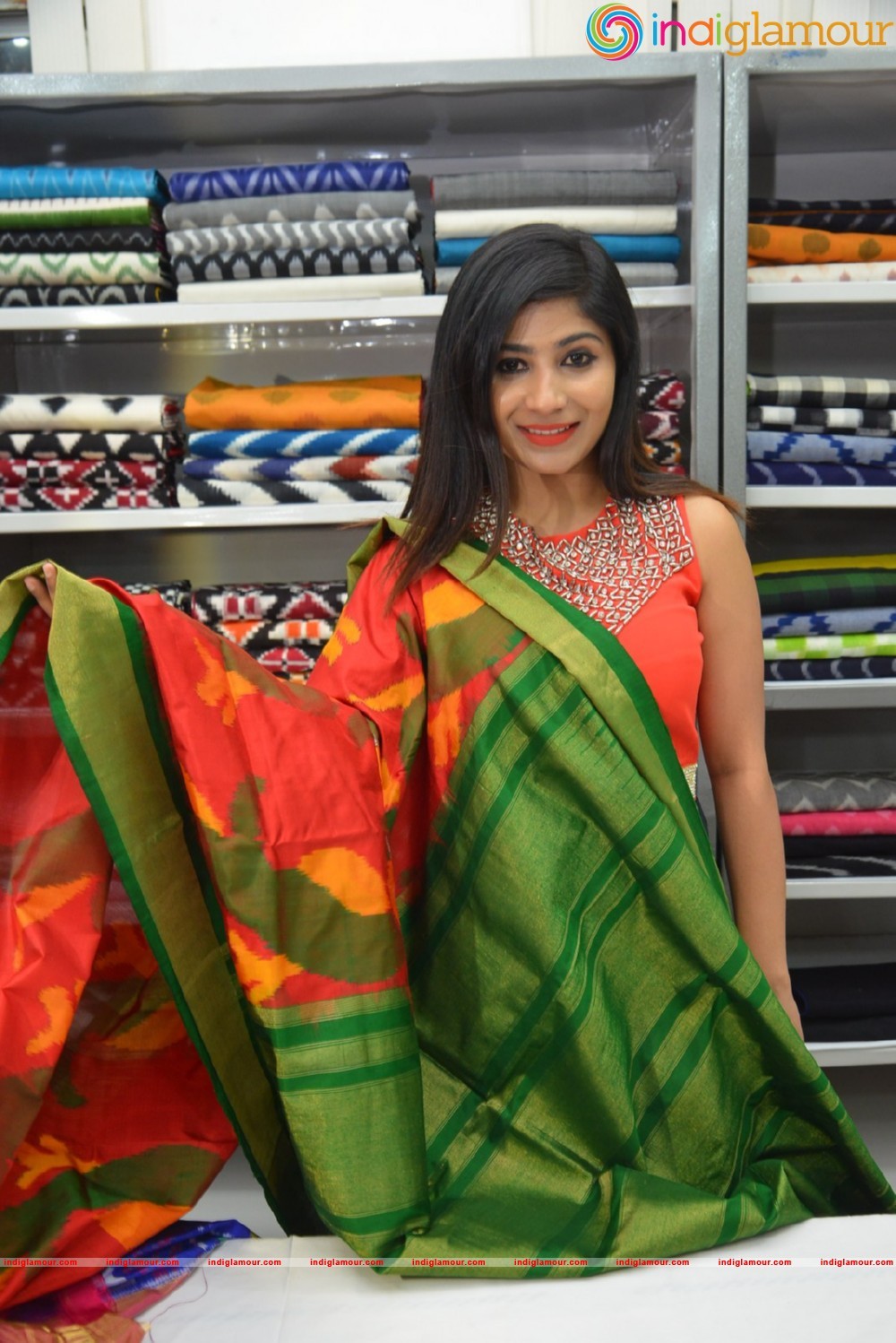 Madhulagna Das at Pochampally Ikat Art Mela Event hd photo