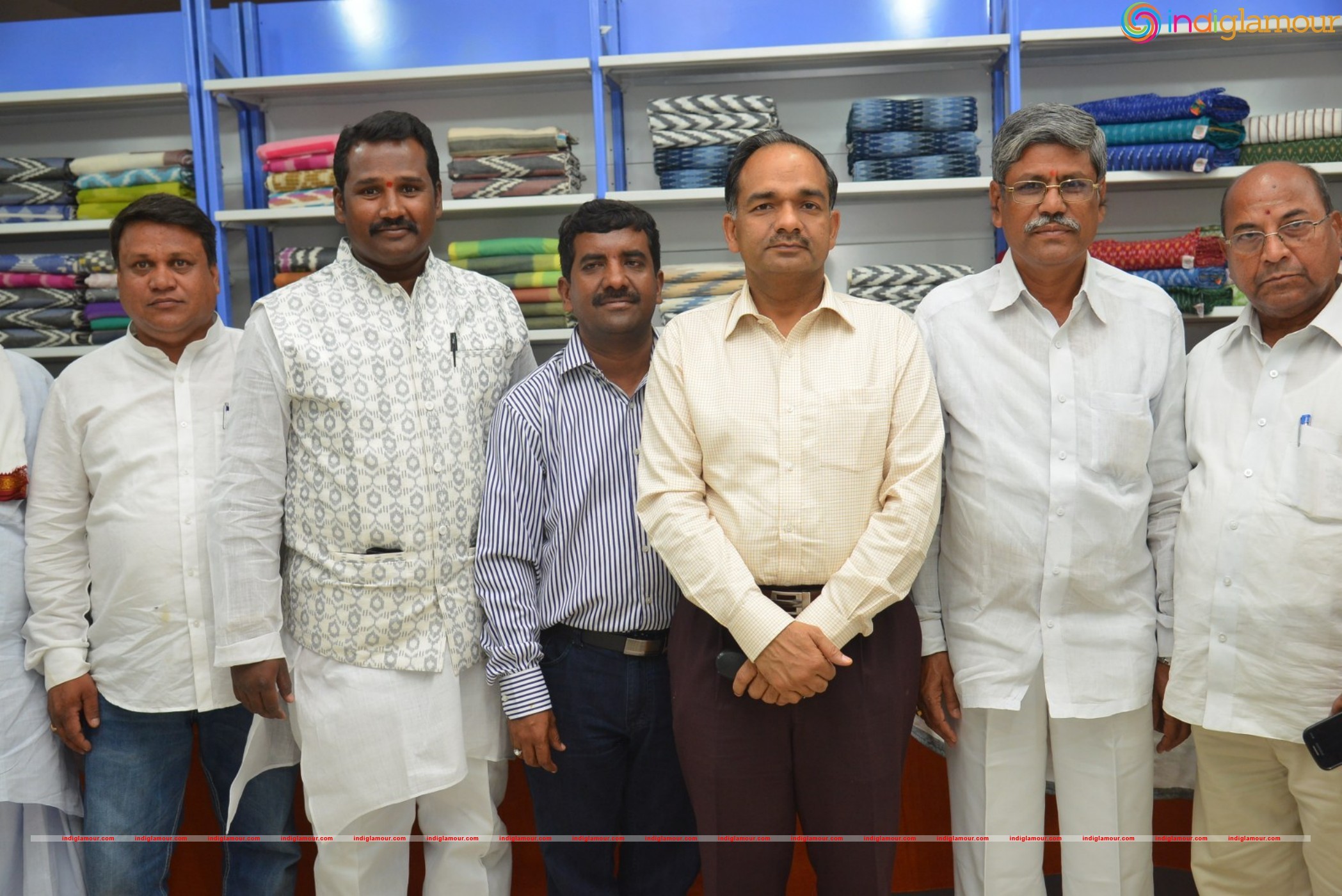 Madhulagna Das at Pochampally Ikat Art Mela Event hd photo