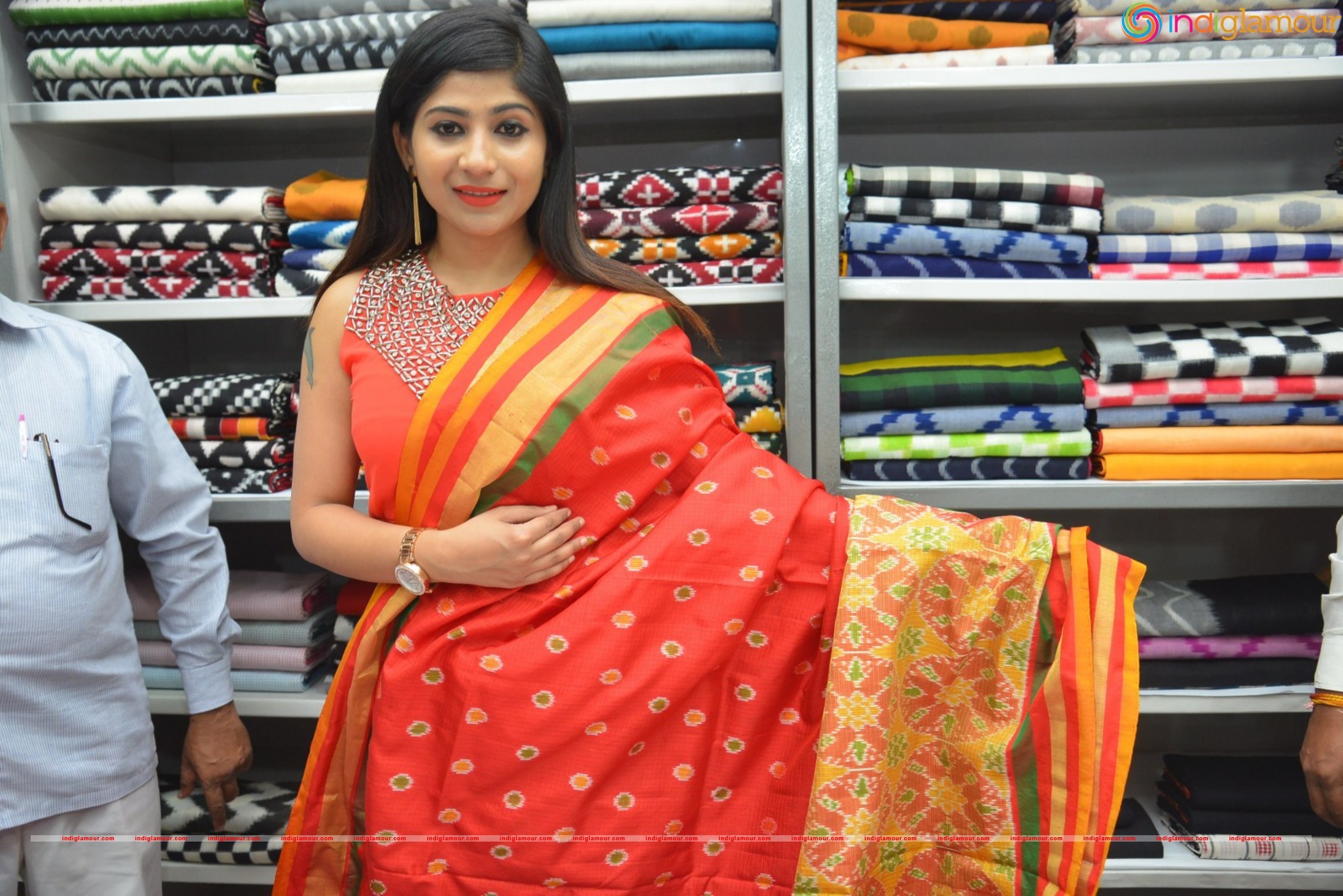 Madhulagna Das at Pochampally Ikat Art Mela Event hd photo