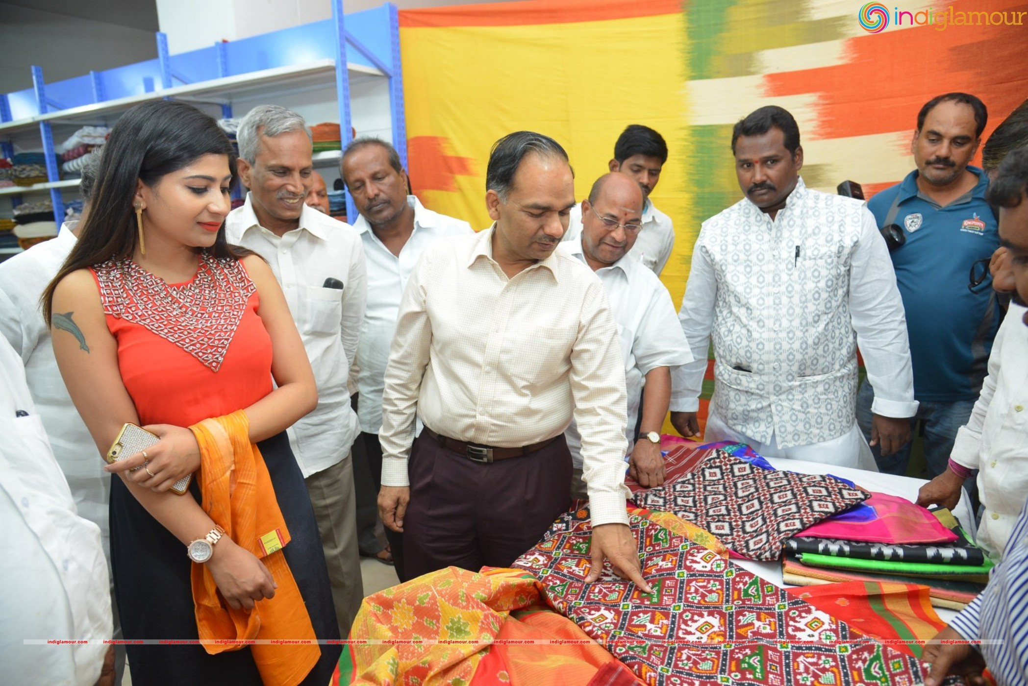 Madhulagna Das at Pochampally Ikat Art Mela Event hd photo