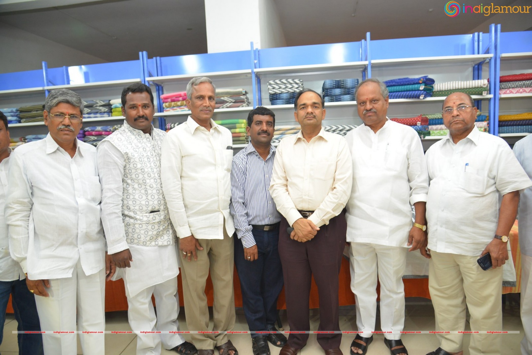 Madhulagna Das at Pochampally Ikat Art Mela Event hd photo