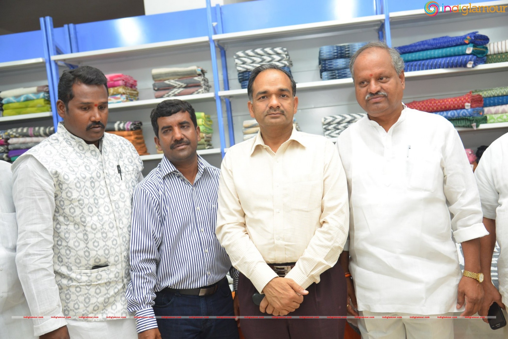 Madhulagna Das at Pochampally Ikat Art Mela Event hd photo