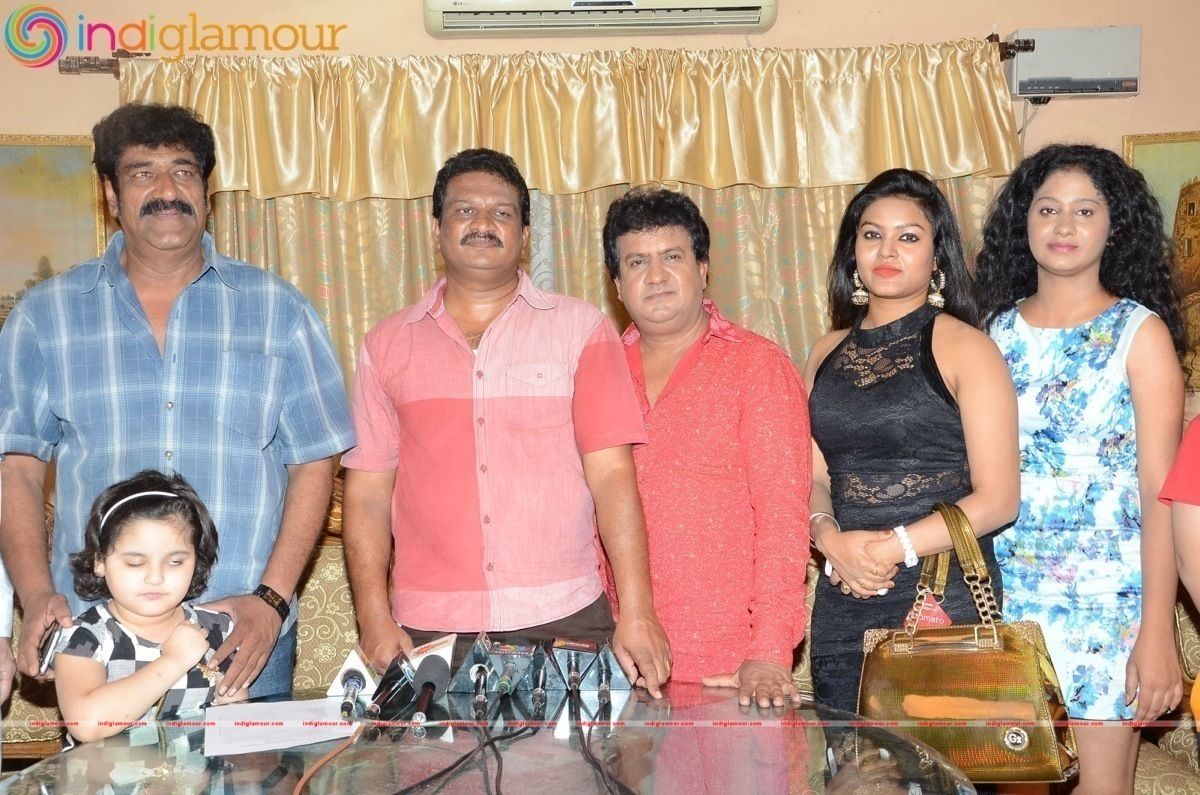 Golmal Gullu Movie Pressmeet Event hd photo