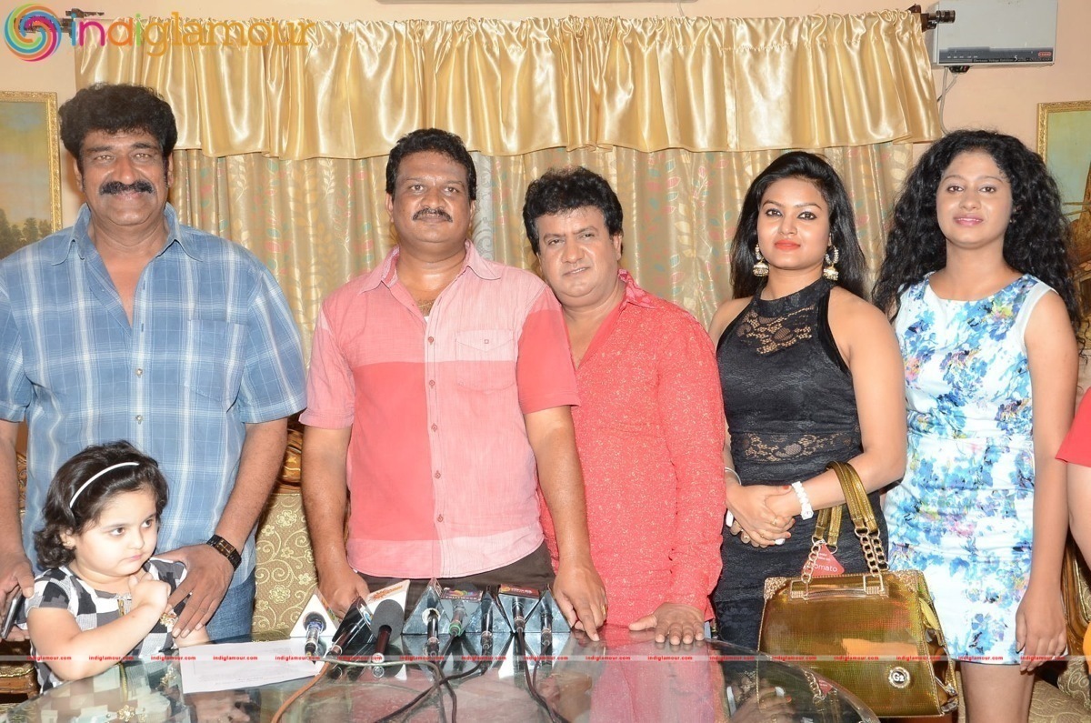 Golmal Gullu Movie Pressmeet Event hd photo